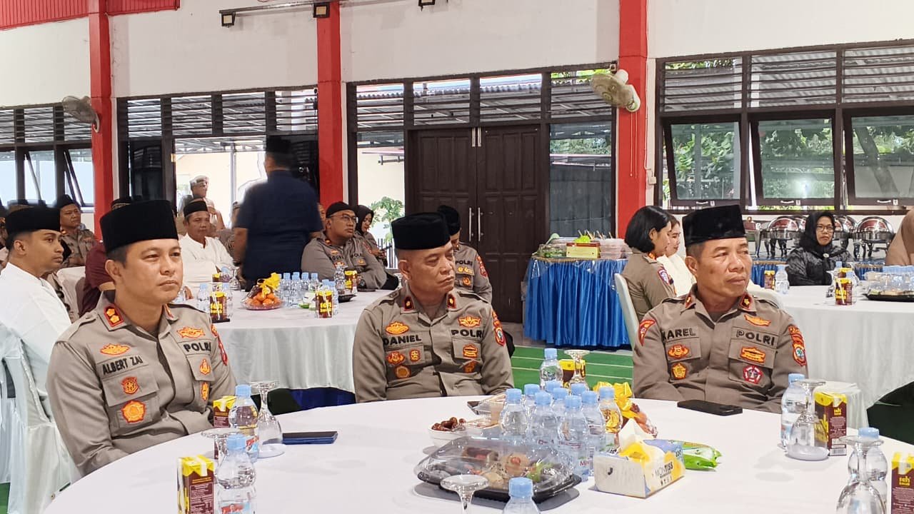 Kapolres Bitung santuni anak yatim di Aspol Pinokalan