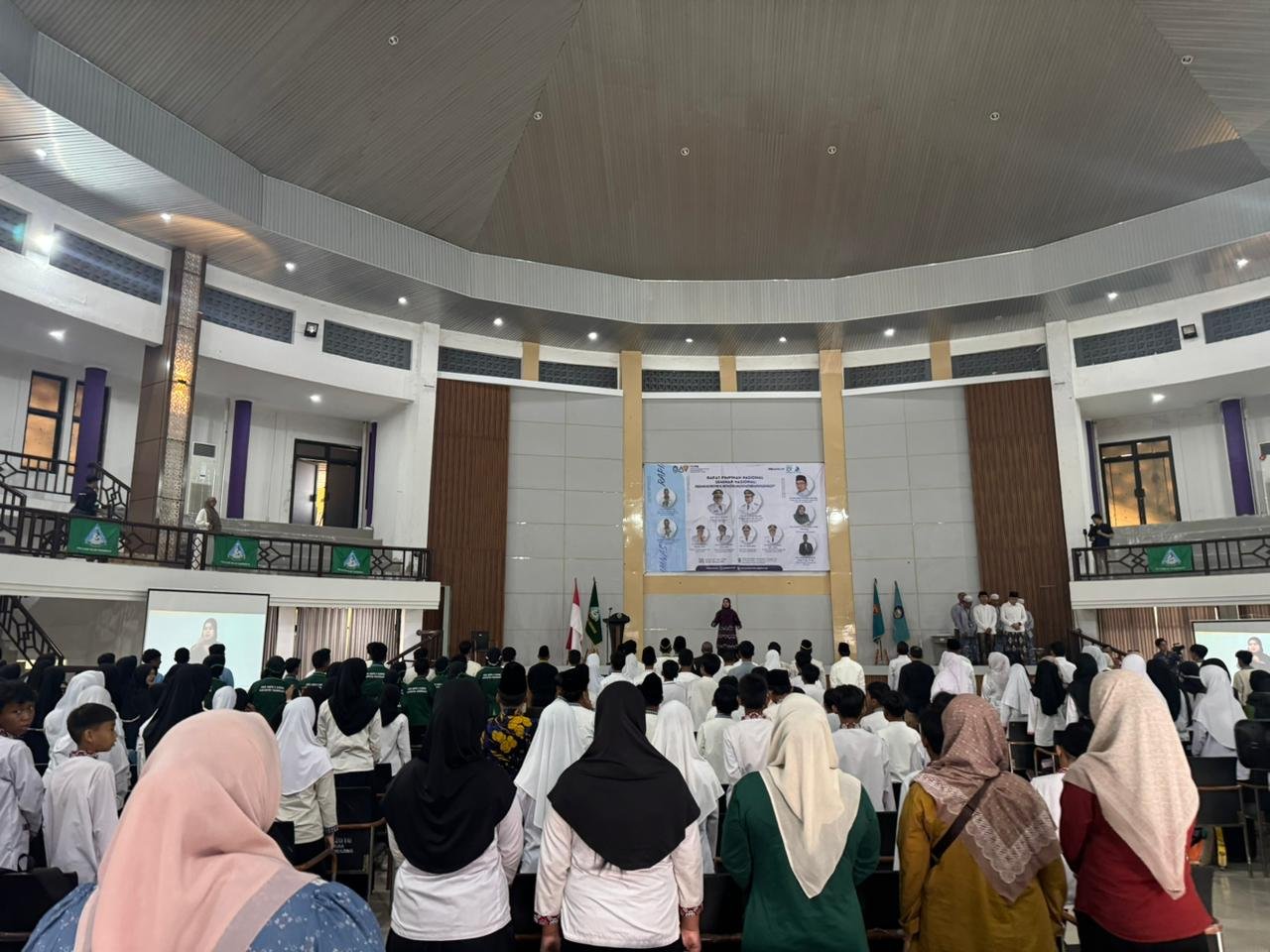 Suasana pembukaan Rapimnas PII 2026 yang dihadiri ratusan siswa di Tangerang